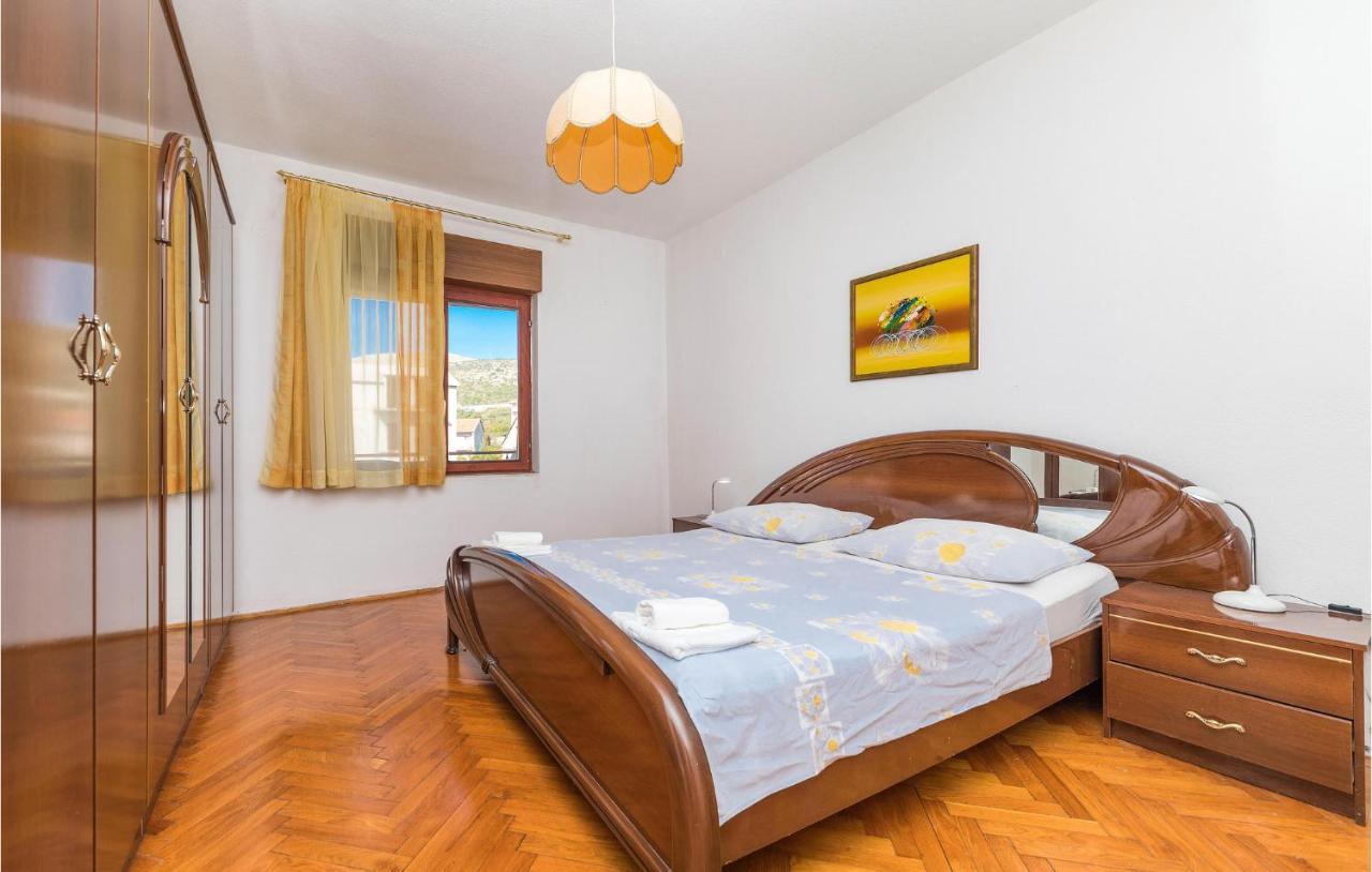 Beautiful Apartment In Trogir With Wifi 外观 照片